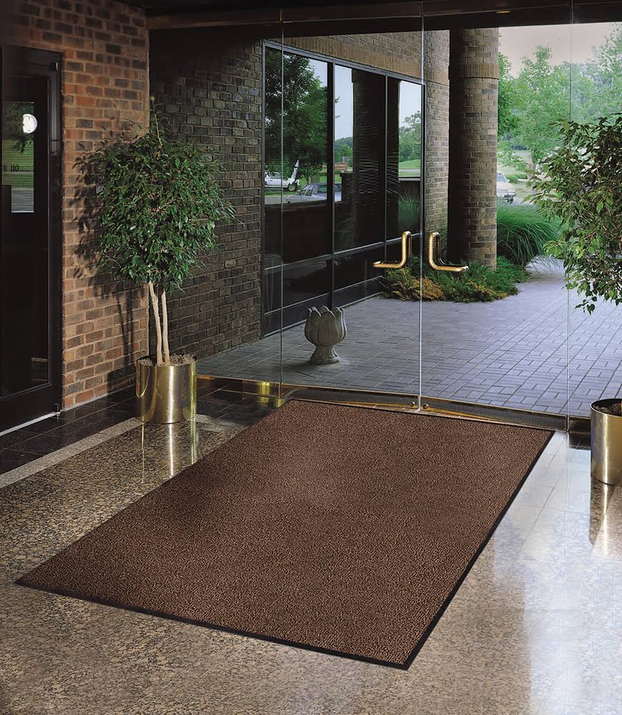 Red/Black 4 x 8 Rug W905
