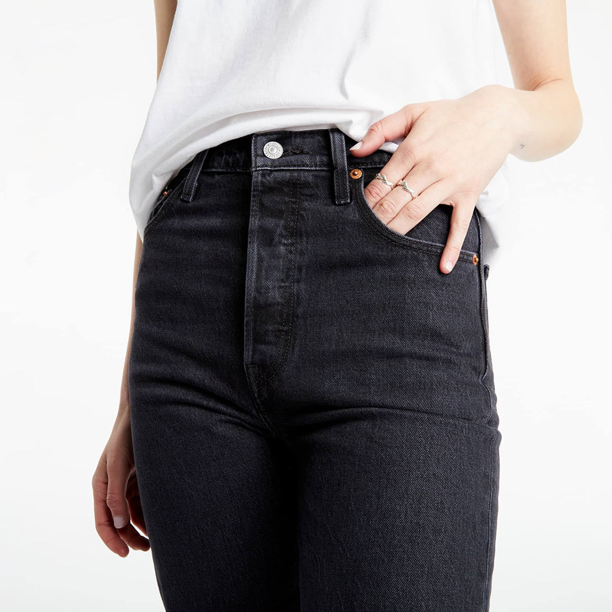 Blacks Straight Ankle Jeans E74525